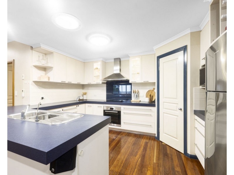 23 Traverston Court, Preston QLD 4352