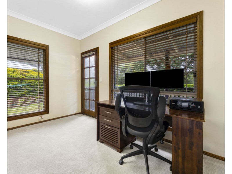 23 Traverston Court, Preston QLD 4352