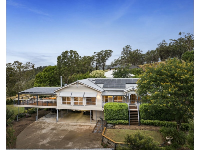 23 Traverston Court, Preston QLD 4352