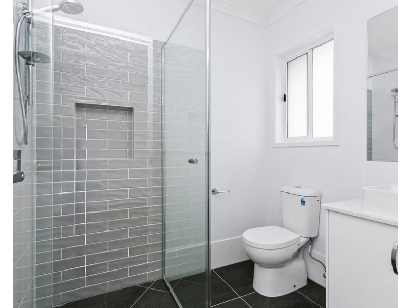 2 Merivale Court, Plainland QLD 4341