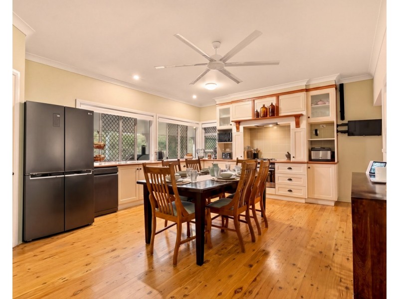 369 Haynes Kite Millar Road, Blackbutt South QLD 4306