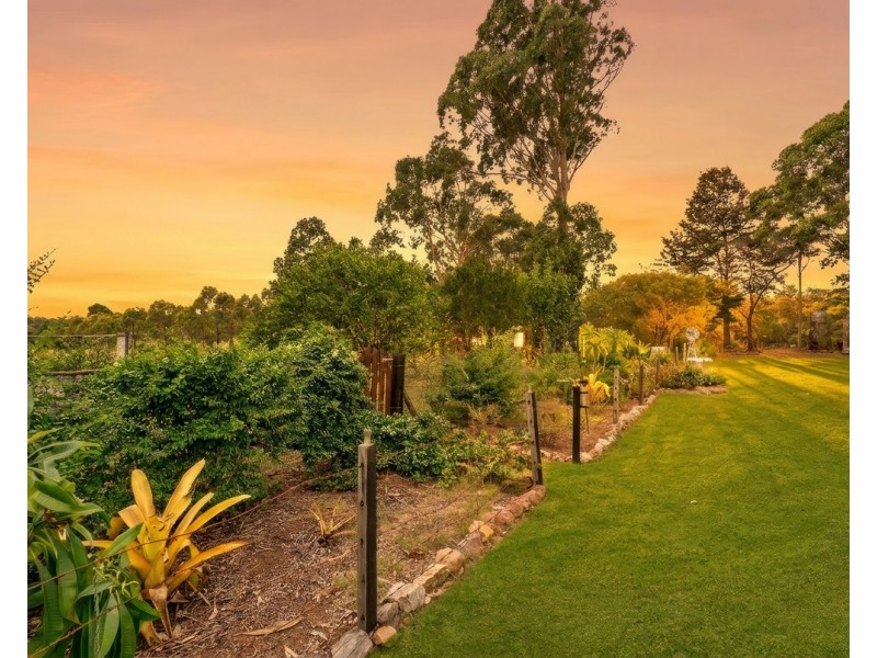 369 Haynes Kite Millar Road, Blackbutt South QLD 4306