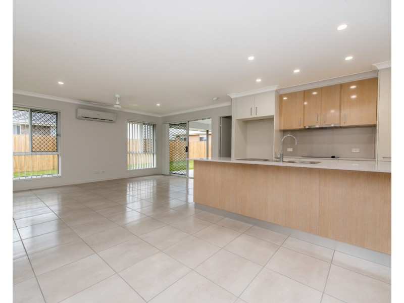 1/3 Carnamah Street, Cambooya QLD 4358