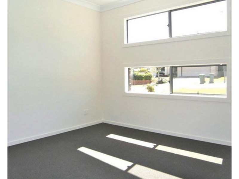 1/172 Handley Street, Darling Heights QLD 4350