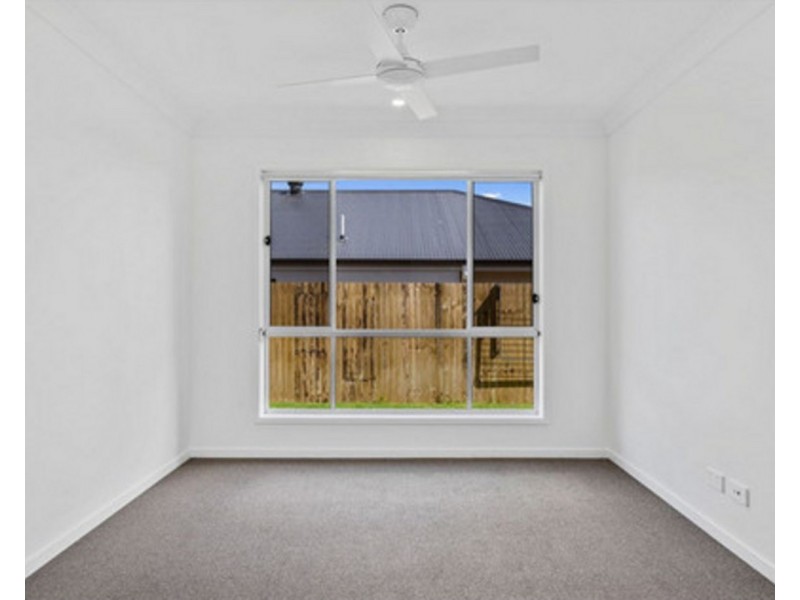 58 Banjo Street, Walloon QLD 4306