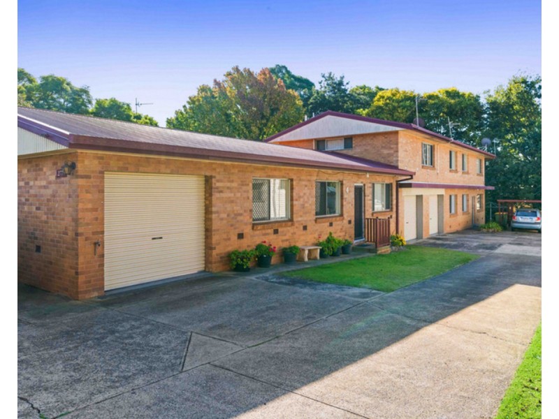 1/277a James Street, Newtown QLD 4350