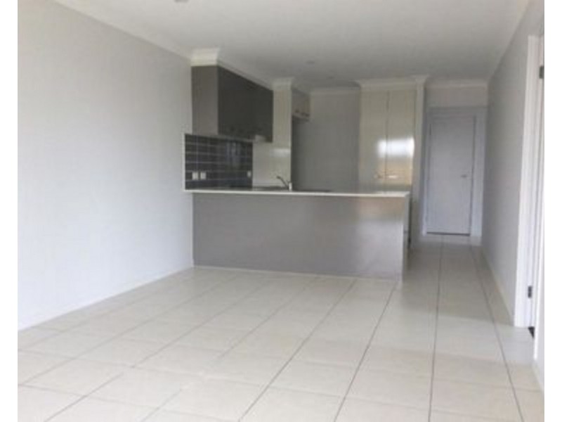 2/4 Corack Avenue, Cambooya QLD 4358