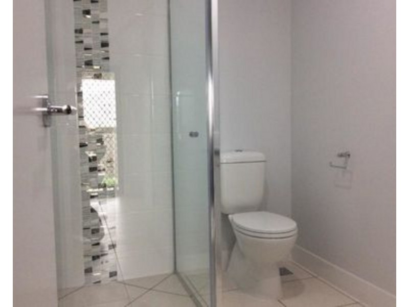 2/4 Corack Avenue, Cambooya QLD 4358