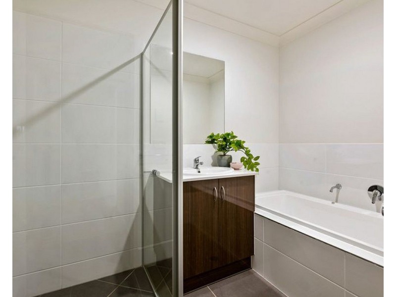 24a/24-65 Cambooya Street, Drayton QLD 4350