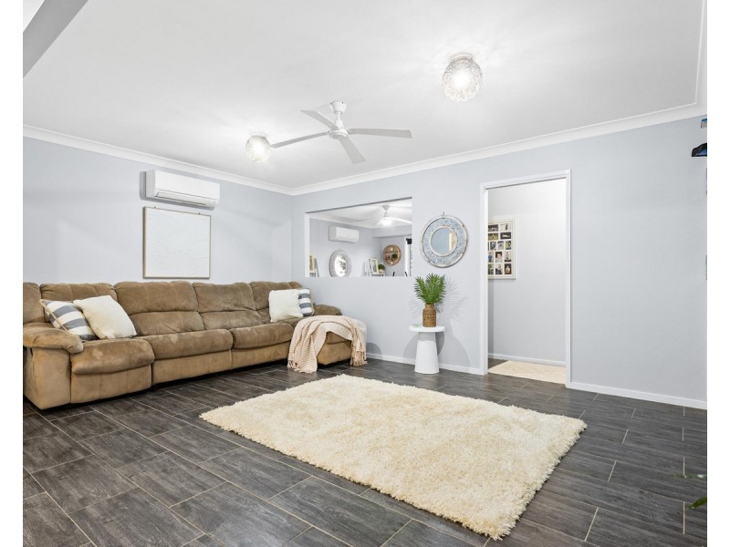 15 Colonial Drive, Gowrie Junction QLD 4352