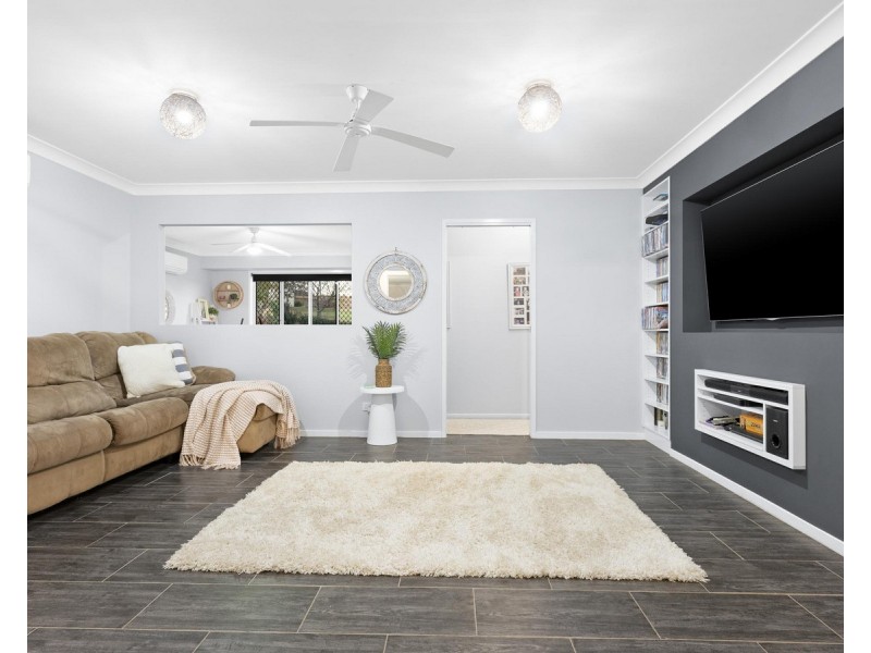 15 Colonial Drive, Gowrie Junction QLD 4352