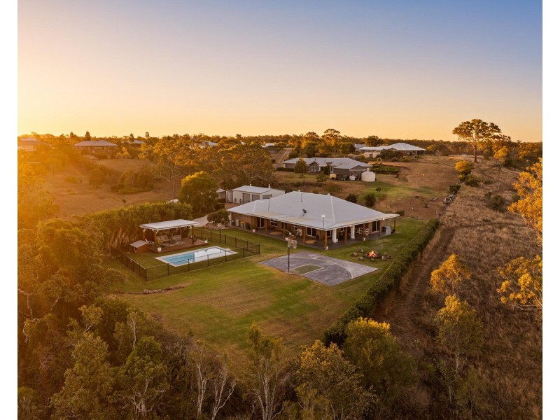 15 Colonial Drive, Gowrie Junction QLD 4352