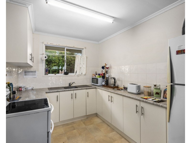 22 Noack Street, Harristown QLD 4350