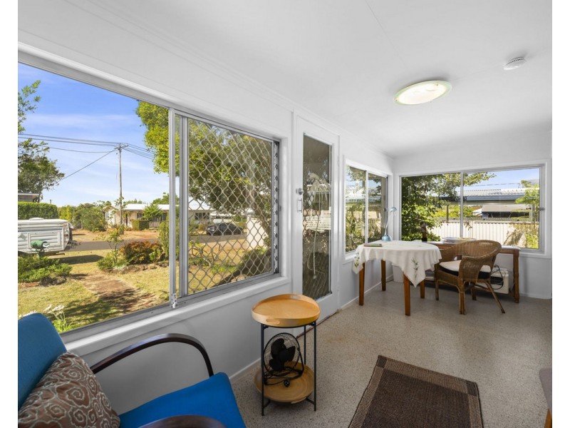 35 Tara Street, Wilsonton QLD 4350