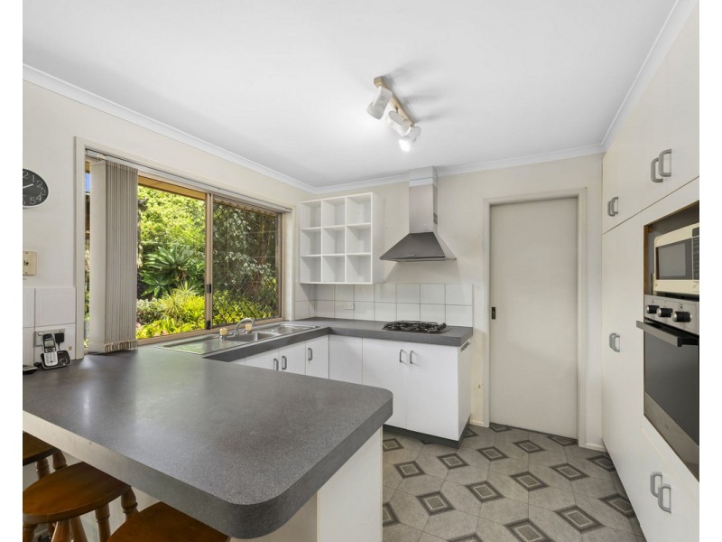 6 Kurrajong Street, Newtown QLD 4350