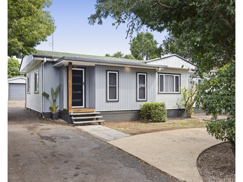 12 Beirne Street, South Toowoomba QLD 4350