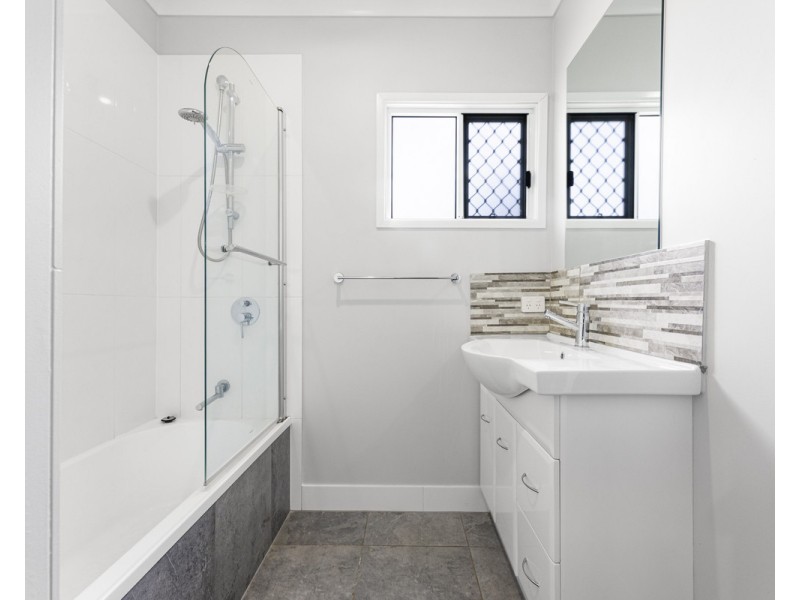 12 Beirne Street, South Toowoomba QLD 4350