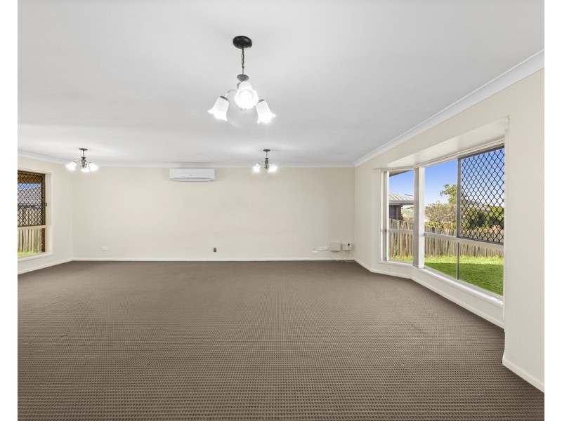 9 Degan Court, Middle Ridge QLD 4350