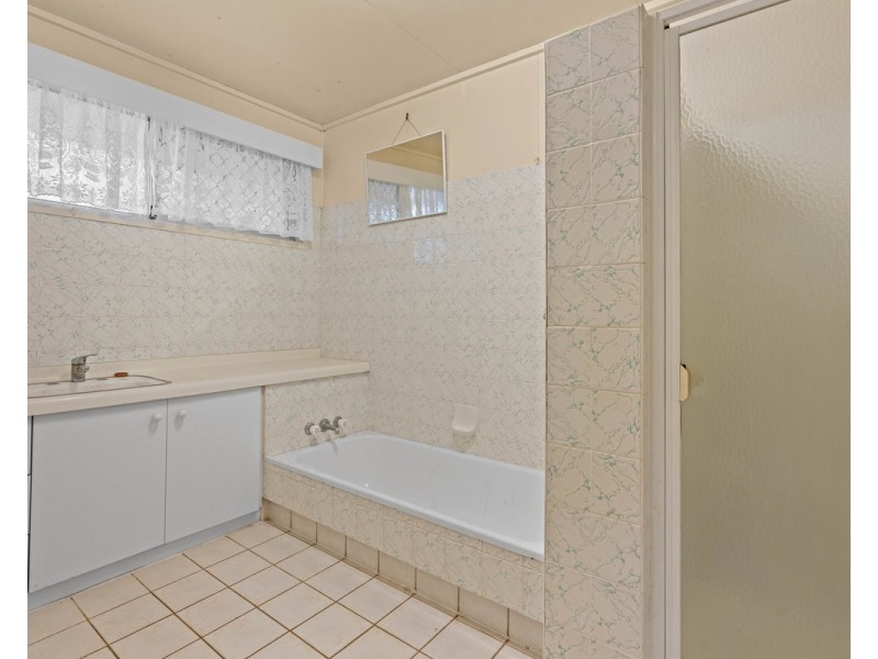 20 Corriedale Crescent, Harristown QLD 4350