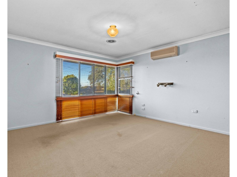 20 Corriedale Crescent, Harristown QLD 4350
