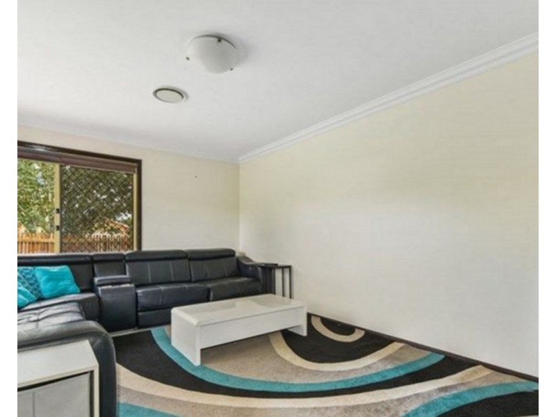 34 Wood Drive, Middle Ridge QLD 4350