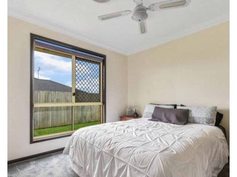 34 Wood Drive, Middle Ridge QLD 4350
