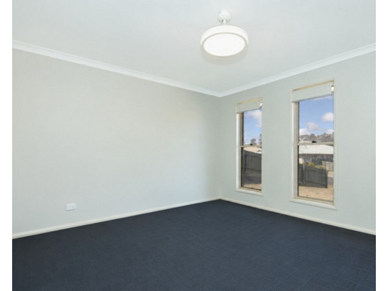23 Coolana Court, Harristown QLD 4350