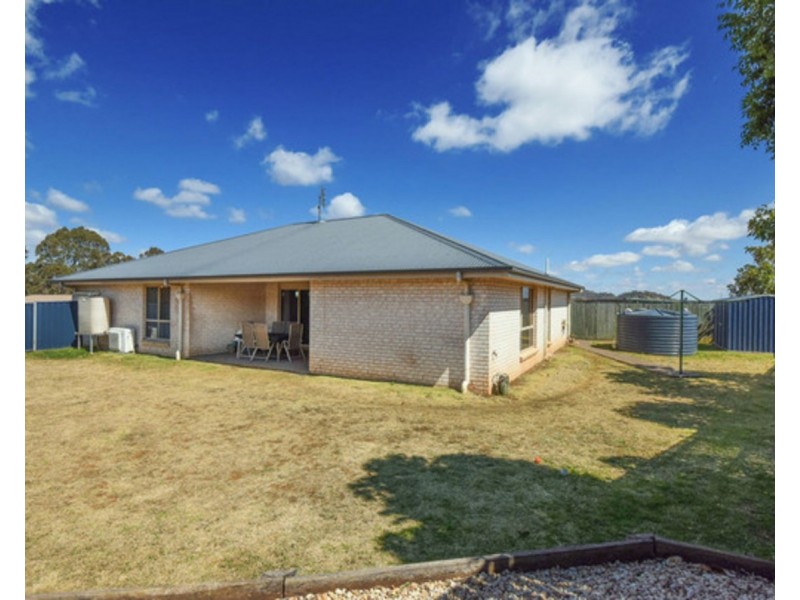 23 Coolana Court, Harristown QLD 4350
