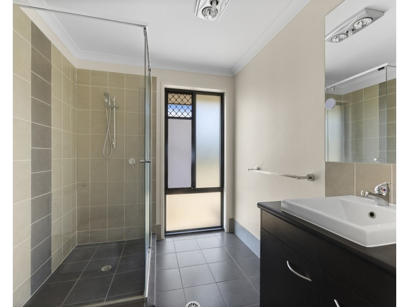 174a South Street, Centenary Heights QLD 4350