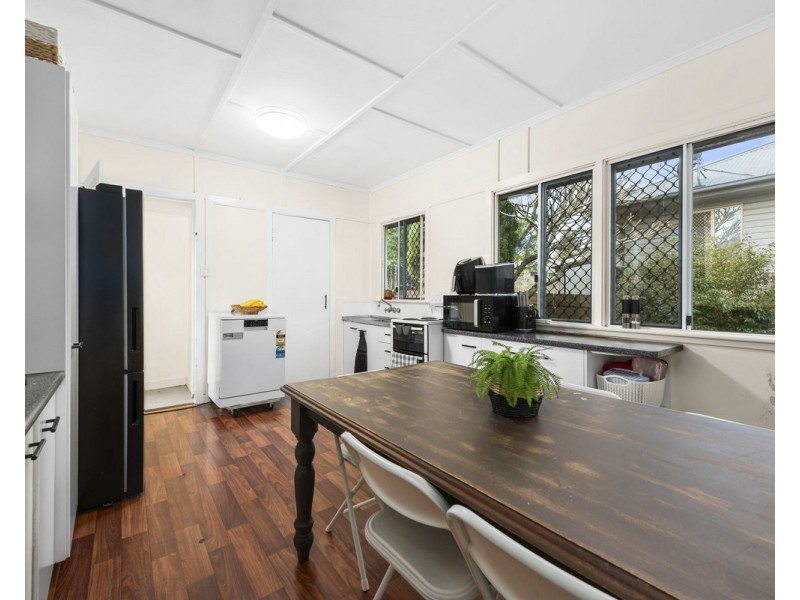 11 Kelly Street, Harlaxton QLD 4350