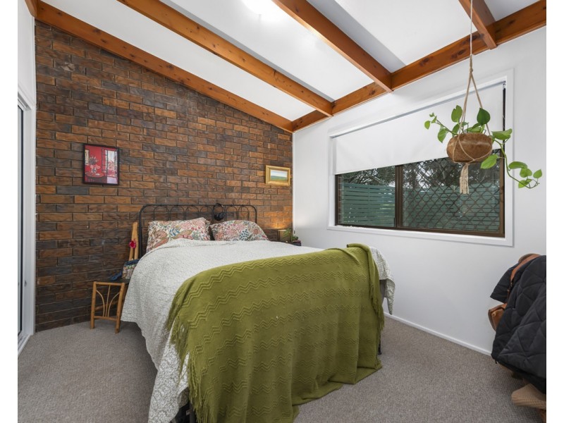 8/1 Whichello Street, Newtown QLD 4350