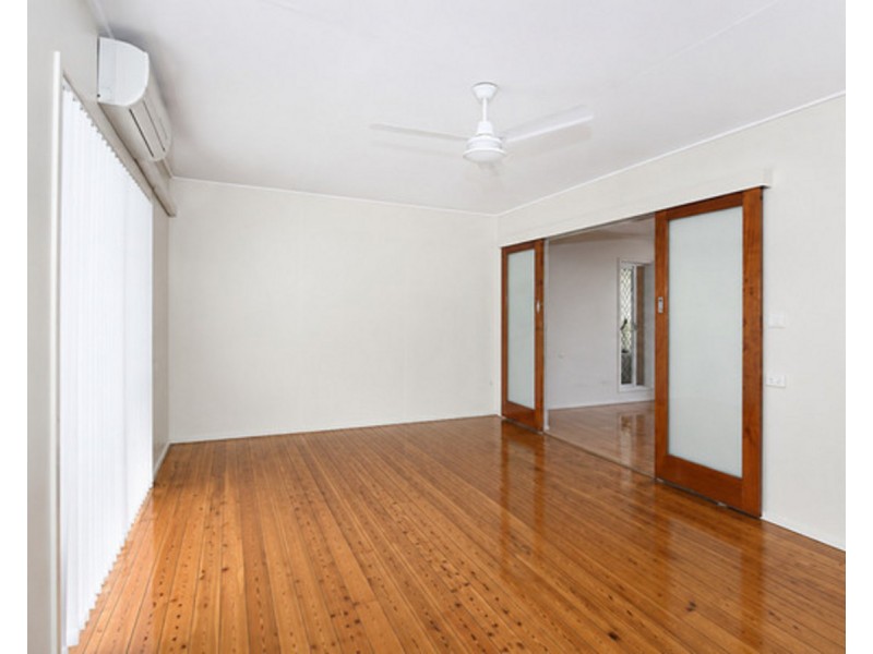 15 Raff Street, North Toowoomba QLD 4350