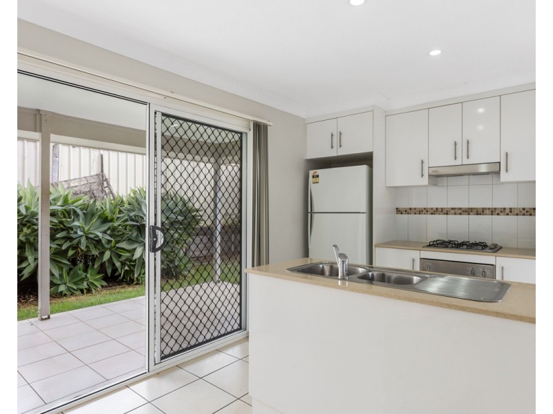 4/116-118 Taylor Street, Newtown QLD 4350