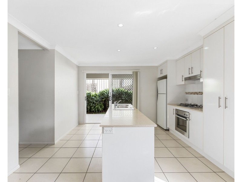 4/116-118 Taylor Street, Newtown QLD 4350