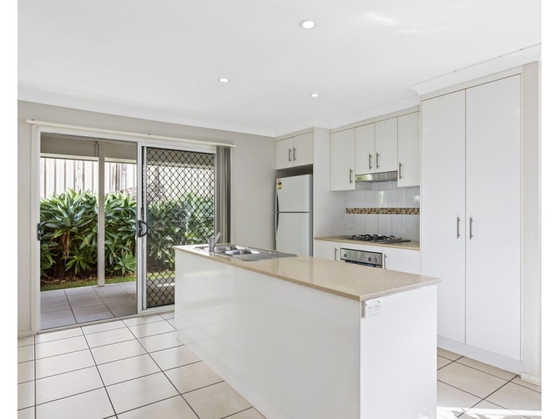 4/116-118 Taylor Street, Newtown QLD 4350