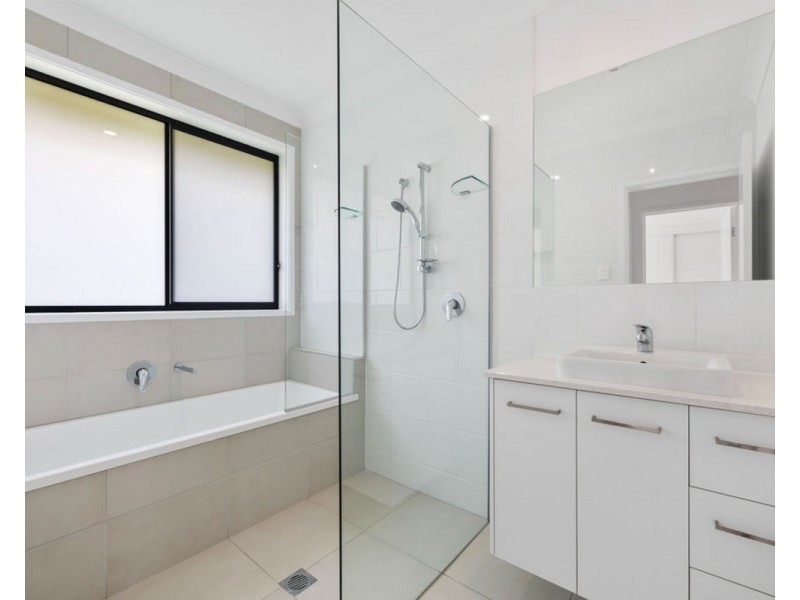 7 Cowarie Place, Gowrie Junction QLD 4352