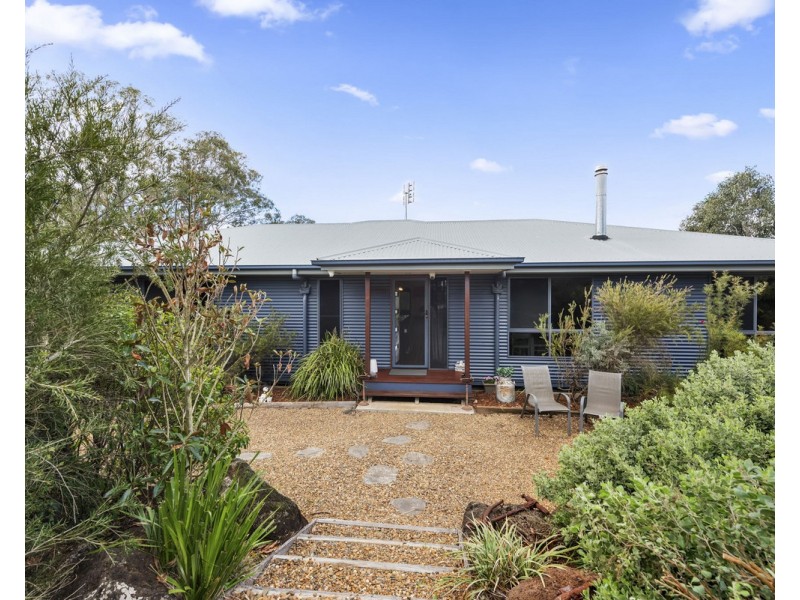 6 Sawyers Court, Gowrie Junction QLD 4352