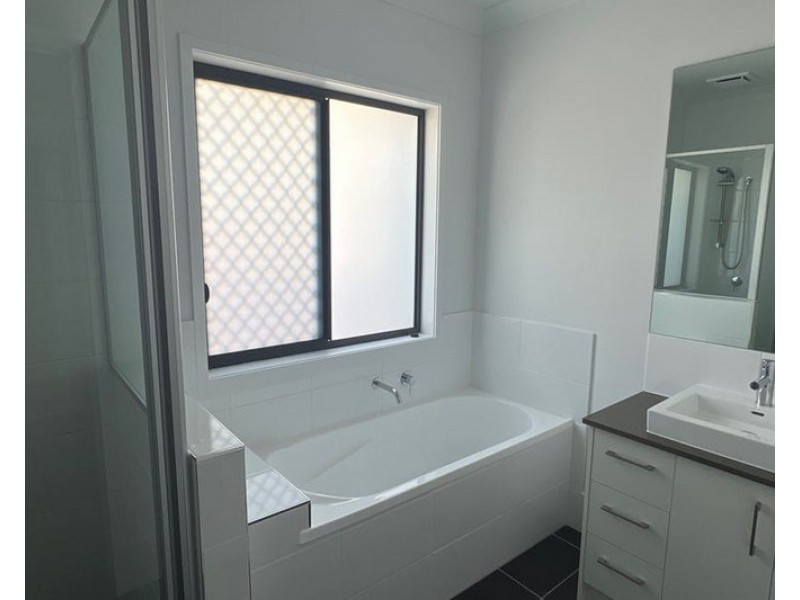 2/29 David Court, Helidon QLD 4344