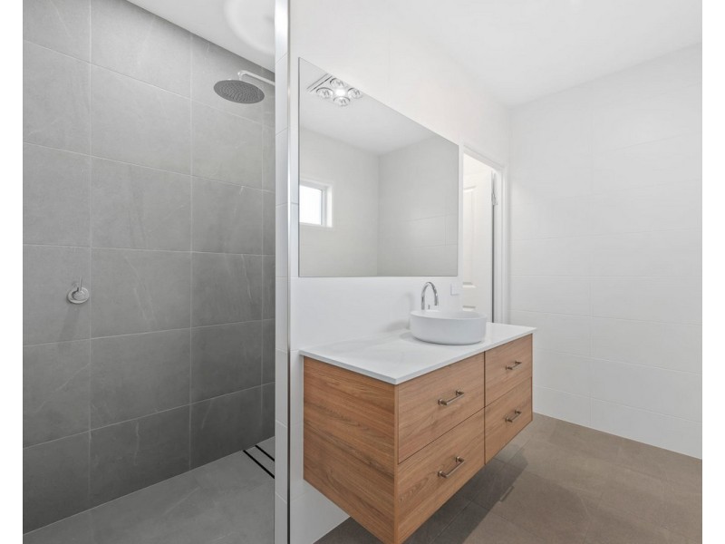 1/71B Stuart Street, North Toowoomba QLD 4350