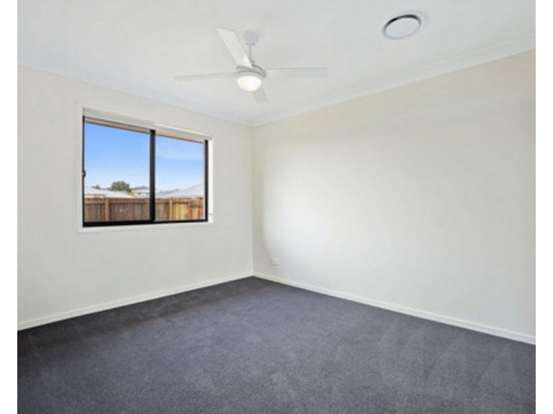 19 Abbeyfeale Circuit, Meringandan West QLD 4352