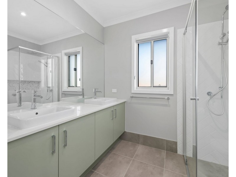 9 Honora Street, Meringandan West QLD 4352