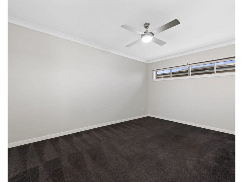 11 Sportsman Drive, Kleinton QLD 4352