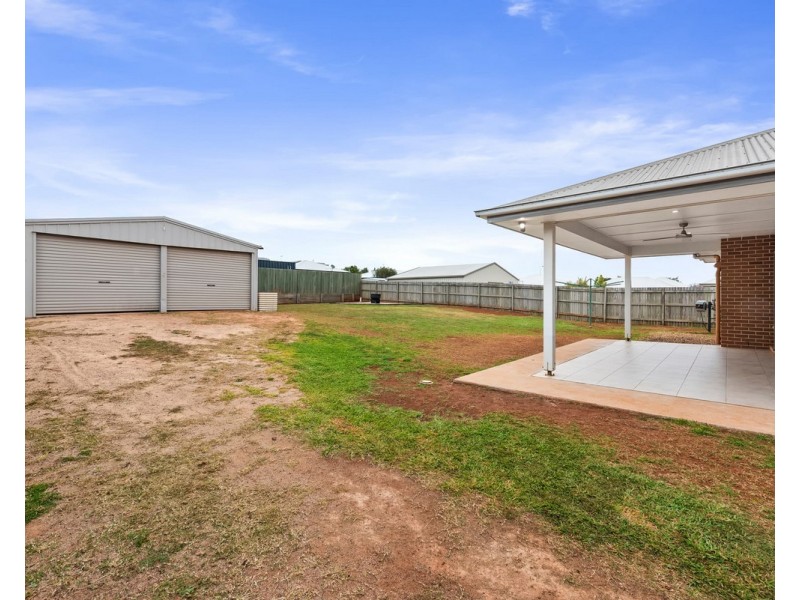 11 Sportsman Drive, Kleinton QLD 4352