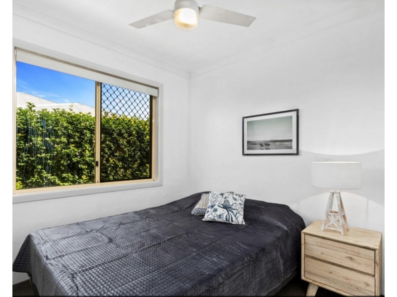 18/9 Uniplaza Court, Kearneys Spring QLD 4350