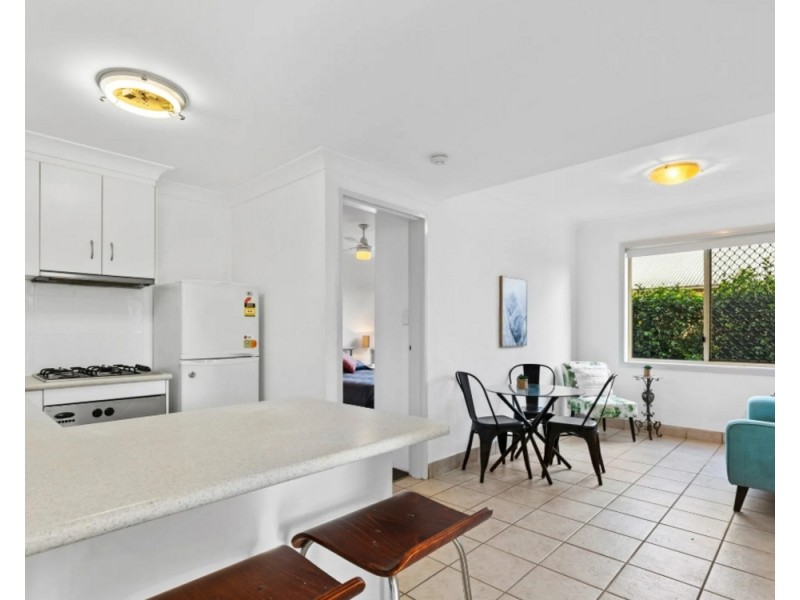 18/9 Uniplaza Court, Kearneys Spring QLD 4350