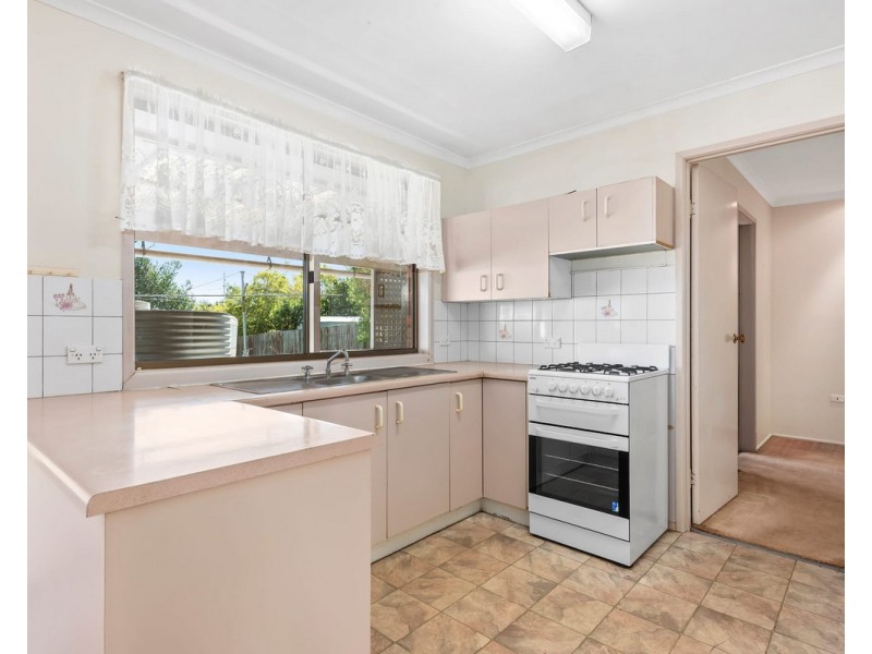 39 Banksia Street, Newtown QLD 4350