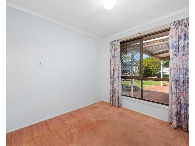 39 Banksia Street, Newtown QLD 4350