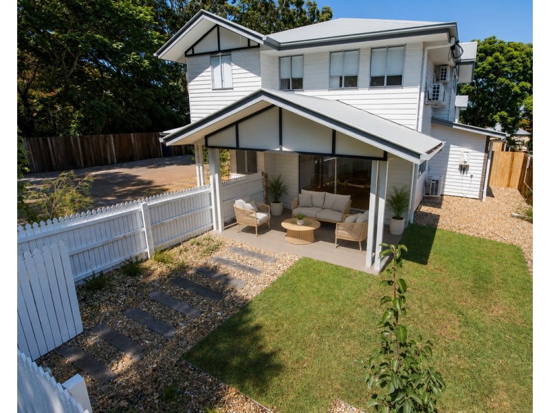 1/2 Walton Street, North Toowoomba QLD 4350