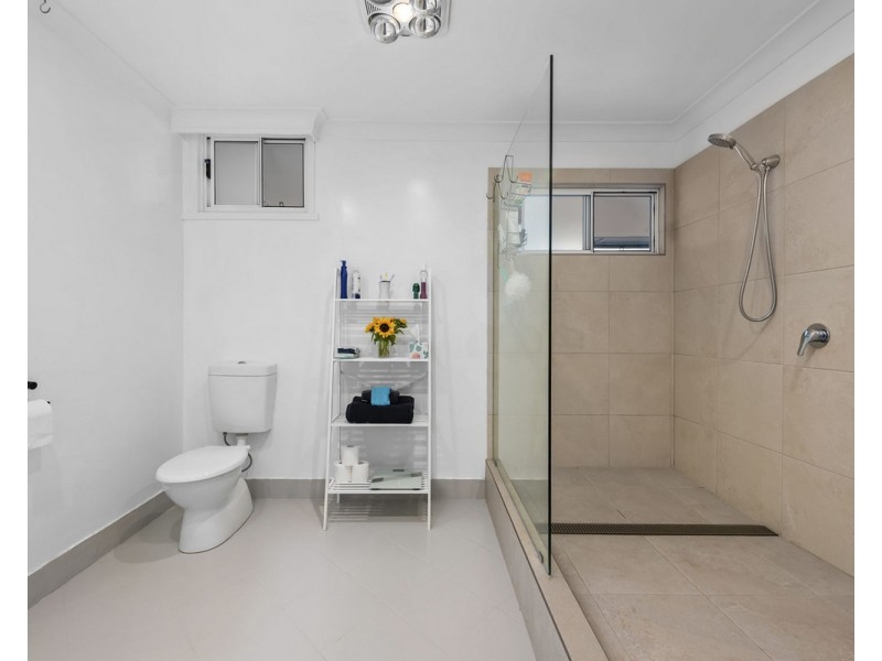 20 Butt Street, Harristown QLD 4350