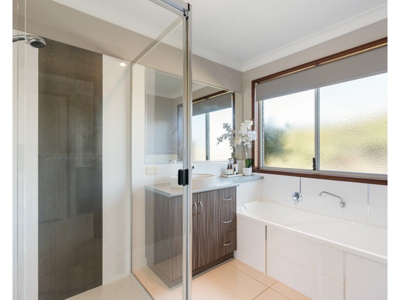 16 Grundy Street, Westbrook QLD 4350